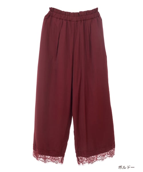 w closet(ダブルクローゼット)の「裾レース付きサテンパンツ(パンツ・レディース・Lグレー/ボルドー/ブラック・FREE)」の3枚目の写真