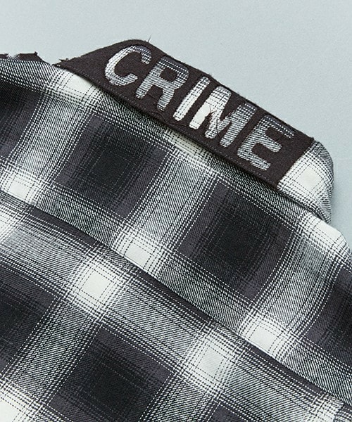 doublet(ダブレット)の「doublet ステッカーパターンボンディングオパール加工シャツ(シャツ/ブラウス・メンズ・ホワイト/ローズ・MEDIUM)」の8枚目の写真