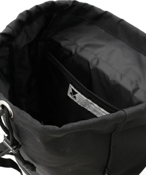 MAKAVELIC（マキャベリック）の「【MAKAVELIC(マキャベリック)】ダブルベルトデイパック（バックパック/リュック・メンズ・ブラック/ダークネイビー・FREE）」の13枚目の写真