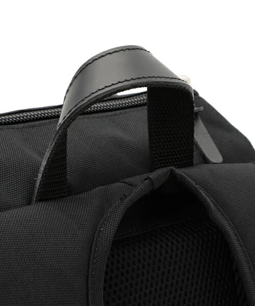 MAKAVELIC（マキャベリック）の「【MAKAVELIC(マキャベリック)】ダブルベルトデイパック（バックパック/リュック・メンズ・ブラック/ダークネイビー・FREE）」の8枚目の写真