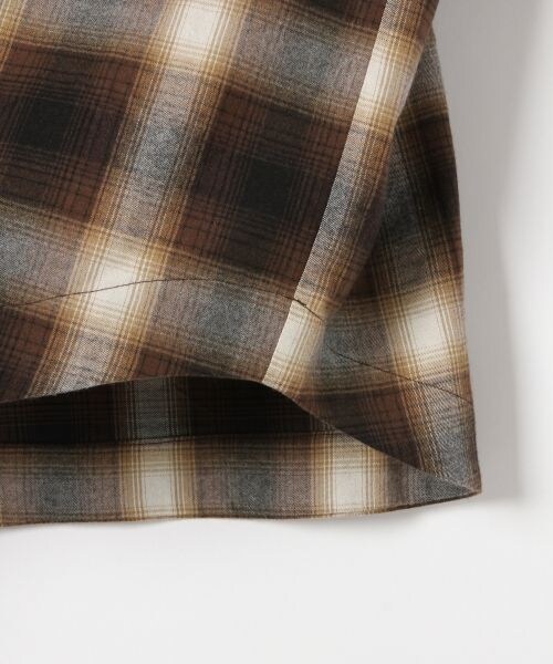 RAGEBLUE（レイジブルー）の「キーネックプルオーバーシャツ（トップス・レッド系/ブラウン系/ネイビー系・M/L）」の8枚目の写真