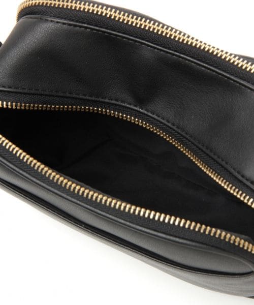 GLOBAL WORK(グローバルワーク)の「スクエアショルダー(バッグ・ホワイト/ブラック・ナシ)」の6枚目の写真