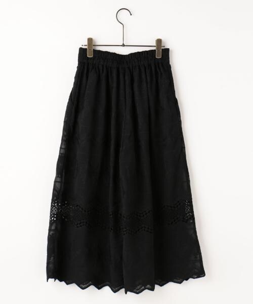 RAY CASSIN（レイカズン）の「刺繍レーススカンツ（パンツ・レディース・ブラック/オフシロ・FREE）」の3枚目の写真