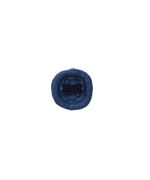 mercibeaucoup,（メルシーボークー）の「メルシーボークー、 / ボタンバッチ / アクセサリー（アクセサリー・レディース・off white/navy/wine・-）」の2枚目の写真