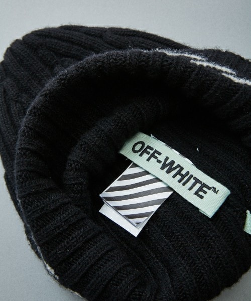 off white（オフホワイト）の「OFF WHITE 『DIAGONALS BEANIE』（ニットキャップ/ビーニー・メンズ・ブラック/ローズ・FREE）」の7枚目の写真