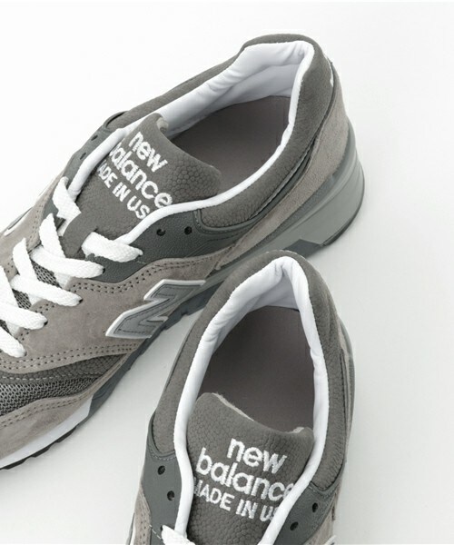 NEW BALANCE(ニューバランス)の「メンズ ニューバランス グレー Made in U.S.A. new balance M997 GY(スニーカー・メンズ・グレー・26cm/26.5cm/27cm/27.5cm/28cm)」の6枚目の写真