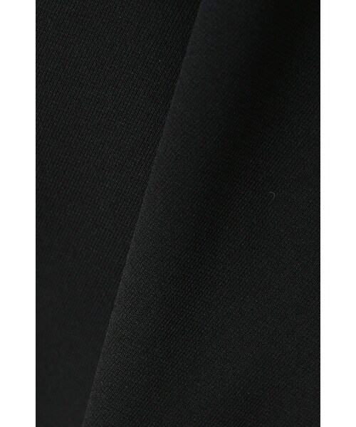 Deuxieme Classe（ドゥーズィエムクラス）の「ラウンドネック  