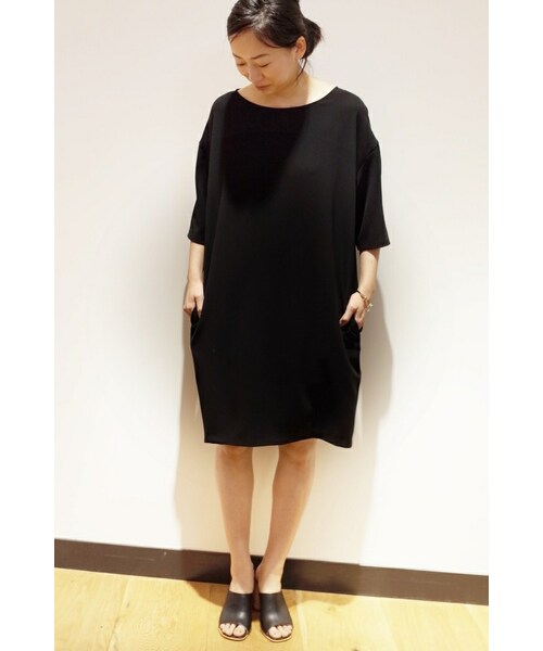 Deuxieme Classe（ドゥーズィエムクラス）の「ラウンドネック  