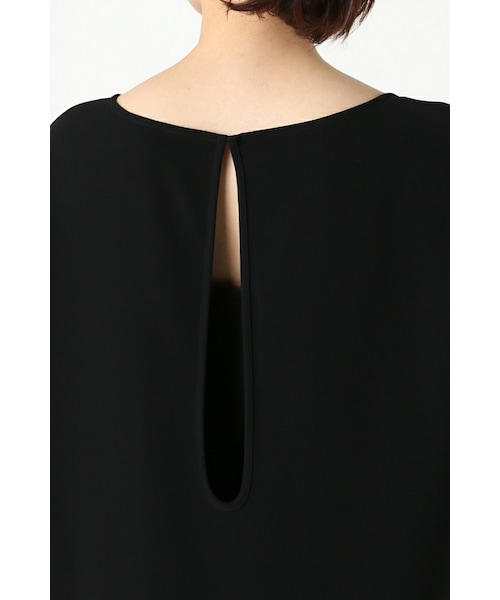 Deuxieme Classe（ドゥーズィエムクラス）の「ラウンドネック  