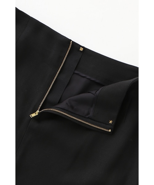 Deuxieme Classe（ドゥーズィエムクラス）の「elegant タイト