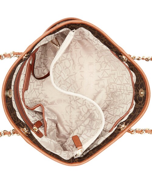 Calvin Klein（カルバン・クライン）の「Calvin Klein Calvin Klein Monogram Chain Tote（トートバッグ・レディース・Brown・One Size）」の3枚目の写真