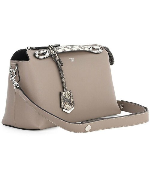 FENDI(フェンディ)の「Fendi By the Way Small Leather & Snakeskin Satchel Bag, Light Gray(ショルダーバッグ・レディース・Gray・One Size)」の4枚目の写真