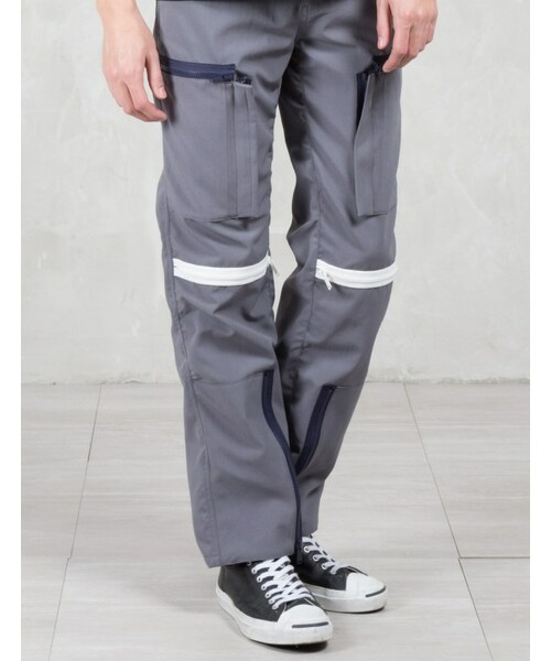 UNDERCOVER（アンダーカバー）の「Cargo Pants With Zip Details 