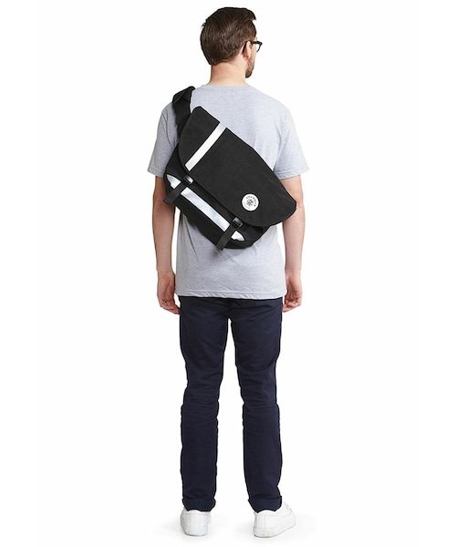 CRUMPLER（クランプラー）の「Barney Rustle Blanket (M) Messenger