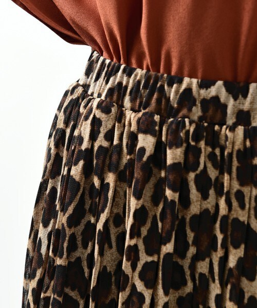 INTERPLANET（インタープラネット）の「チュールプリーツスカート（スカート・レディース・ブラウン/カーキ/キャメル・FREE）」の10枚目の写真