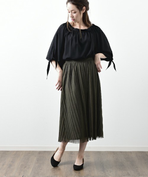 INTERPLANET（インタープラネット）の「チュールプリーツスカート（スカート・レディース・ブラウン/カーキ/キャメル・FREE）」の3枚目の写真