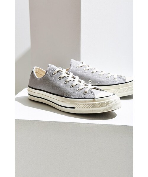 CONVERSE（コンバース）の「Converse Chuck Taylor All Star '70 Low Top Sneaker（スニーカー・レディース・Gray・W 10.5/M 8.5/W 10/M 8/W 5.5/M 3.5/W 6.5/M 4.5/W 7.5/M 5.5/W 7/M 5/W 8.5/M 6.5/W 8/M 6/W 9.5/M 7.5/W 9/M 7）」の5枚目の写真