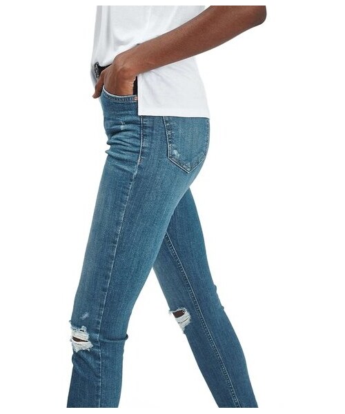 TOPSHOP(トップショップ)の「Topshop 'Jamie' Ripped Ankle Skinny Jeans(デニムパンツ・レディース・Blue・Regular 25 x 30/Regular 26 x 30/Regular 28 x 30/Regular 30 x 30/Regular 34 x 30)」の3枚目の写真