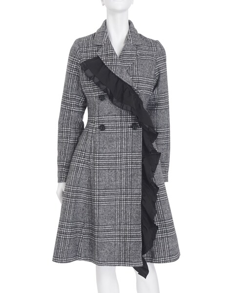 EATME(イートミー)の「フリルダブルワンピースコート(ジャケット/アウター・レディース・ブラック/ミックス)」の4枚目の写真