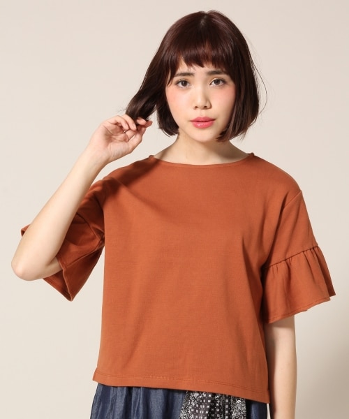 LOWRYS FARM（ローリーズファーム）の「カリフォルニアソデフリルプルオーバー（トップス・オフ/ブラック/ボーダー/グレー/テラコッタ/カーキ・M/L）」の6枚目の写真