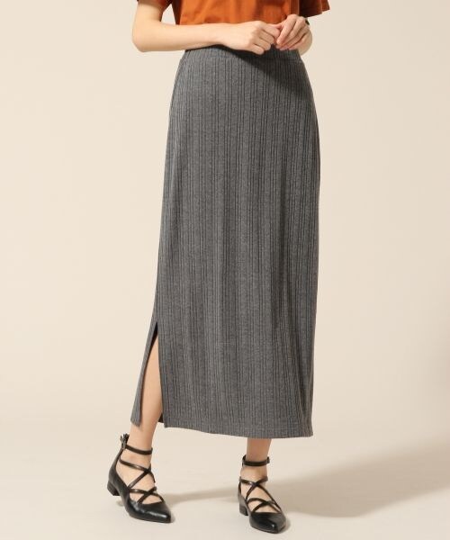 LOWRYS FARM（ローリーズファーム）の「ランダムテレコスリットスカート（スカート・ブラック/グレー/テラコッタ・F）」の2枚目の写真