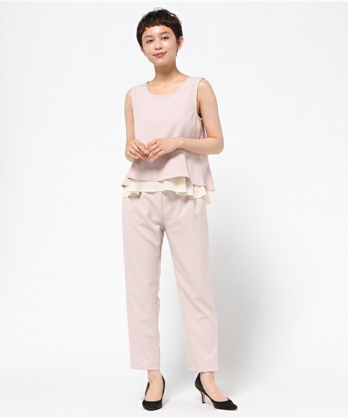 archives（アルシーヴ）の「ぺプラムノースリワンピース（ワンピース・レディース・ブラック/ベージュ/ネイビー・MEDIUM）」の2枚目の写真