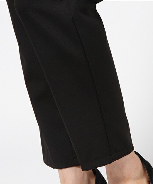 archives（アルシーヴ）の「ぺプラムノースリワンピース（ワンピース・レディース・ブラック/ベージュ/ネイビー・MEDIUM）」の14枚目の写真