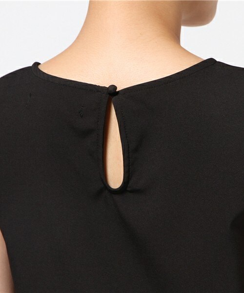 archives（アルシーヴ）の「ぺプラムノースリワンピース（ワンピース・レディース・ブラック/ベージュ/ネイビー・MEDIUM）」の9枚目の写真