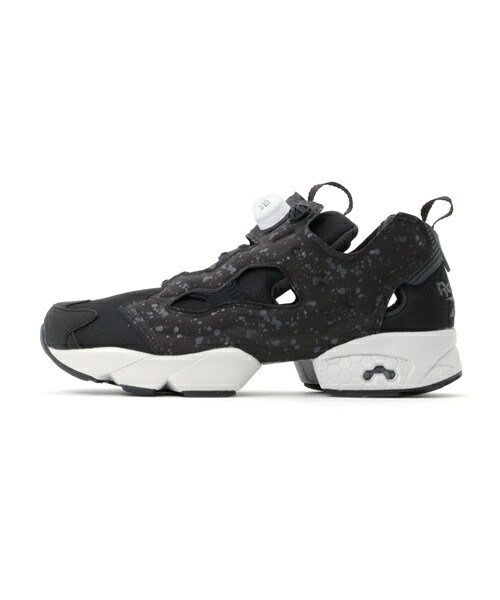 Reebok（リーボック）の「INSTAPUMP FURY SP AQ9803（スニーカー・メンズ・ブラック・27cm）」の2枚目の写真