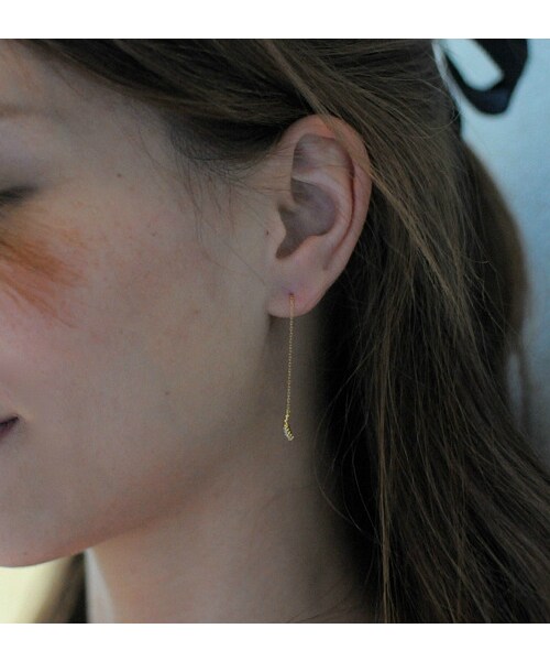 two ply（トゥープライ）の「トゥー プライ 537 キャビア ダイヤモンド ドット アメリカン ピアス（ピアス（両耳用）・レディース・ゴールド・フリーサイズ）」の3枚目の写真