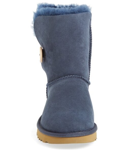 UGG（アグ）の「UGG ® 'Bailey Button II' Boot (Women)（ブーツ・レディース・Black/Brown/Blue/Beige・Regular 10 M/Regular 11 M/Regular 12 M/Regular 5 M/Regular 6 M/Regular 7 M/Regular 8 M/Regular 9 M）」の9枚目の写真