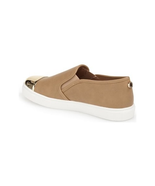 STEVE MADDEN(スティーブマデン)の「Steve Madden 'Eleete' Slip On Sneaker (Women)(スニーカー・レディース・Black/Brown・Regular 10 M/Regular 11 M/Regular 5.5 M/Regular 6 M/Regular 6.5 M/Regular 7 M/Regular 7.5 M/Regular 8 M/Regular 8.5 M/Regular 9 M/Regular 9.5 M)」の9枚目の写真