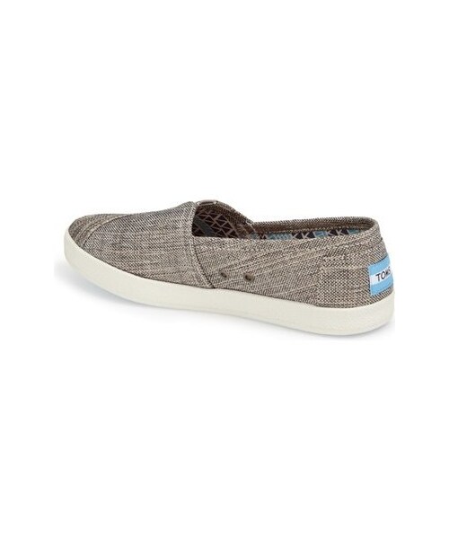 TOMS（トムス）の「TOMS 'Avalon' Slip-On (Women)（スニーカー・レディース・Gray/Beige・Regular 10 M/Regular 11 M/Regular 5 M/Regular 5.5 M/Regular 6 M/Regular 6.5 M/Regular 7 M/Regular 7.5 M/Regular 8 M/Regular 8.5 M/Regular 9 M/Regular 9.5 M）」の5枚目の写真
