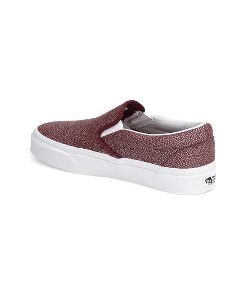VANS（バンズ）の「Vans 'Sk8 Hi Slim' Slip-On Sneaker (Women)（スニーカー・レディース・Red・Regular 10 M/Regular 11 M/Regular 5 M/Regular 5.5 M/Regular 6 M/Regular 6.5 M/Regular 7 M/Regular 7.5 M/Regular 8 M/Regular 8.5 M/Regular 9 M/Regular 9.5 M）」の3枚目の写真