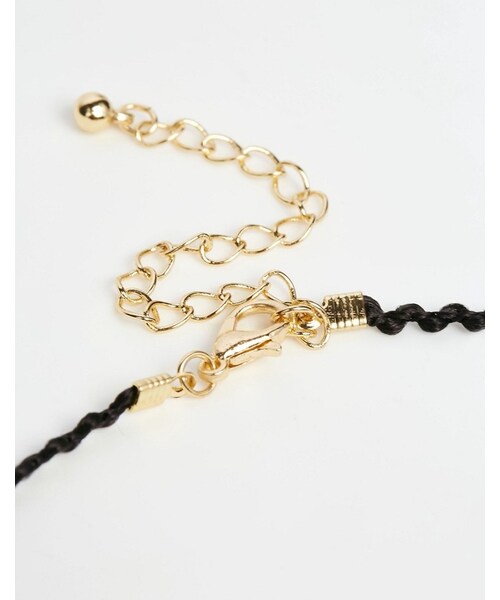 asos（エイソス）の「ASOS COLLECTION ASOS 2 Pack Double Triangle Choker Necklace（ネックレス・レディース・Black・One Size）」の4枚目の写真
