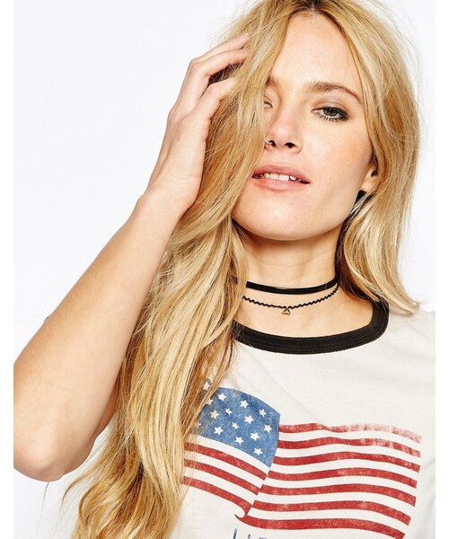 asos（エイソス）の「ASOS COLLECTION ASOS 2 Pack Double Triangle Choker Necklace（ネックレス・レディース・Black・One Size）」の2枚目の写真