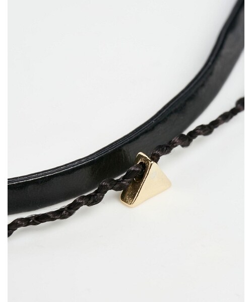 asos（エイソス）の「ASOS COLLECTION ASOS 2 Pack Double Triangle Choker Necklace（ネックレス・レディース・Black・One Size）」の3枚目の写真