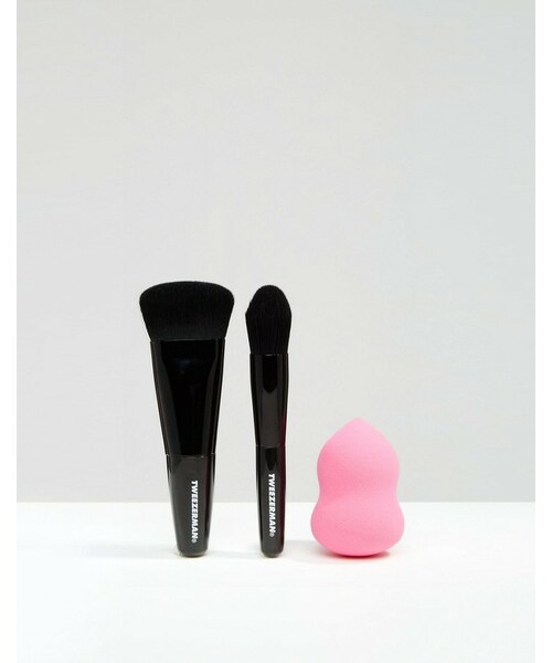 Tweezerman（トゥワイーザーマン）の「Tweezerman Brush iQ Mini Contour Kit（メイクブラシ）」 WEAR