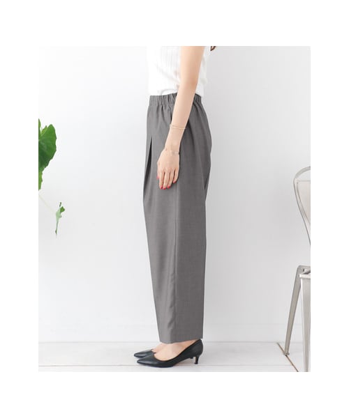 URBAN RESEARCH DOORS（アーバンリサーチドアーズ）の「TR イージーワイドパンツ（パンツ・レディース・GRAY・36/38）」の8枚目の写真