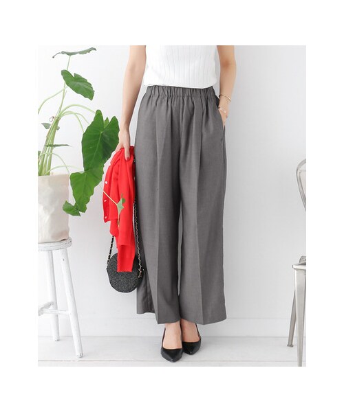 URBAN RESEARCH DOORS（アーバンリサーチドアーズ）の「TR イージーワイドパンツ（パンツ・レディース・GRAY・36/38）」の7枚目の写真