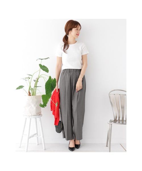 URBAN RESEARCH DOORS（アーバンリサーチドアーズ）の「TR イージーワイドパンツ（パンツ・レディース・GRAY・36/38）」の6枚目の写真