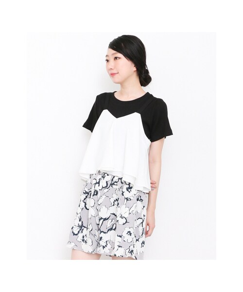 KBF（ケイビーエフ）の「KBF+ バイカラーフレアキャミソール（トップス・レディース・GRAY/OFF/GREGE・one）」の4枚目の写真