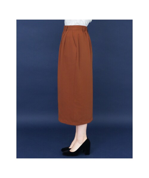 KBF(ケイビーエフ)の「KBF+ フロントスリット2タックスカート(スカート・レディース・BLUE/D.ORANGE/BEIGE・one)」の14枚目の写真