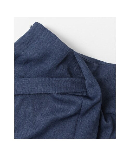 URBAN RESEARCH ROSSO WOMEN（アーバンリサーチ　ロッソ）の「アシメフレアースカート（スカート・レディース・BEIGE/BLUE・36/38）」の20枚目の写真