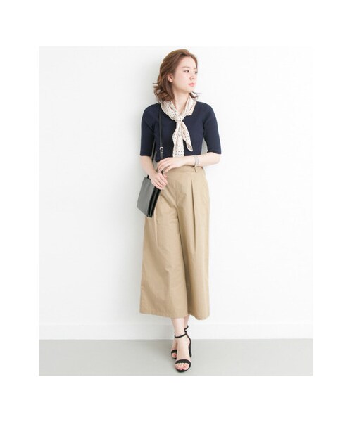 URBAN RESEARCH(アーバンリサーチ)の「綿麻クロップドワイドパンツ(パンツ・レディース・Lt.BEIGE/NAVY・36/38)」の6枚目の写真
