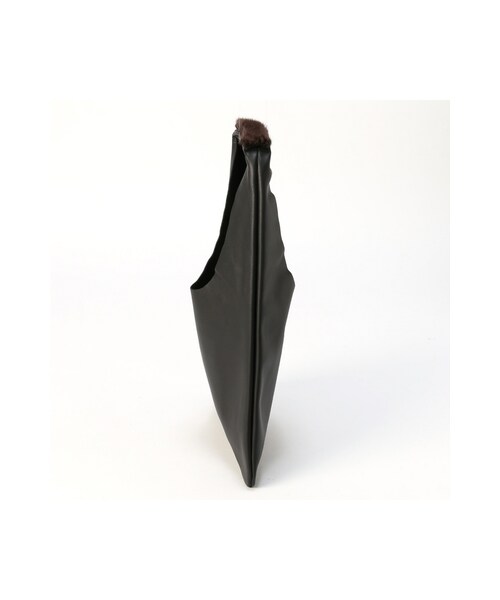 Spick & Span（スピックアンドスパン）の「別注 MinkFurツキミニワンショルダー◆（バッグ・ブラック A/ベージュ・フリー）」の4枚目の写真