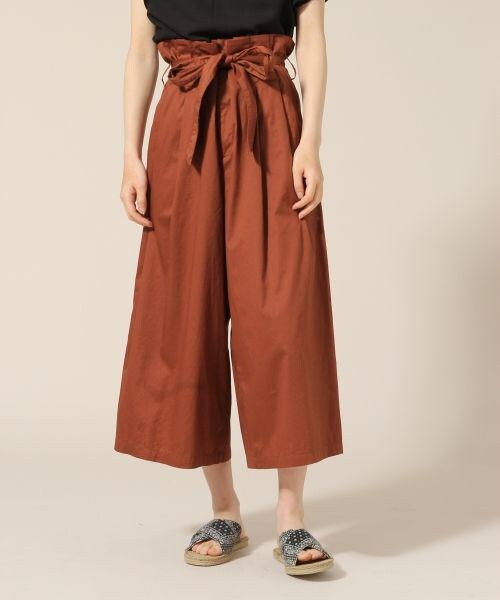 LOWRYS FARM(ローリーズファーム)の「Cウエストリボンスカンツ(パンツ・ブラック/ブラウン/デニム・F)」の2枚目の写真