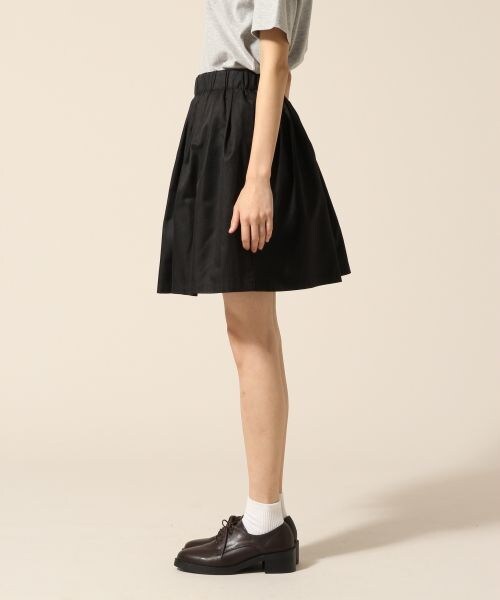 LOWRYS FARM（ローリーズファーム）の「ＴＣボリュームスカート（スカート・ブラック/エンジ/ブラウン/カーキ・F）」の6枚目の写真