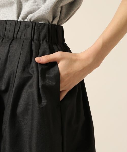 LOWRYS FARM（ローリーズファーム）の「ＴＣボリュームスカート（スカート・ブラック/エンジ/ブラウン/カーキ・F）」の9枚目の写真