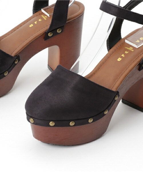 archives（アルシーヴ）の「前詰まりサボ（ブーティ・レディース・ブラック/グレー・MEDIUM/LARGE）」の6枚目の写真